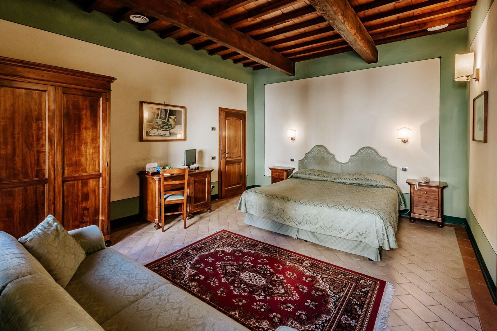 Отель Dimora Casa Eugenia Лоро-Чуффенна Экстерьер фото